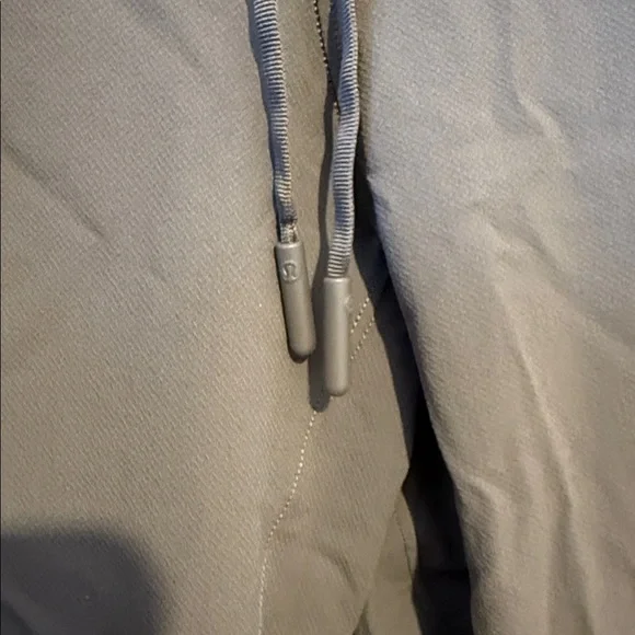 Lululemon Stretch High-Rise Jogger | Zip Pockets | Size 8 - Picture 3 of 8